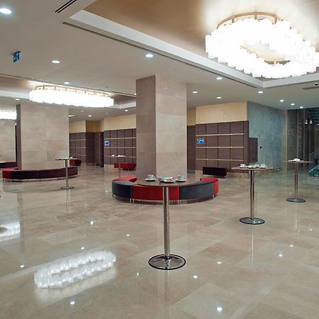 Cevahir Hotel Istanbul Asia Exterior photo Lobby