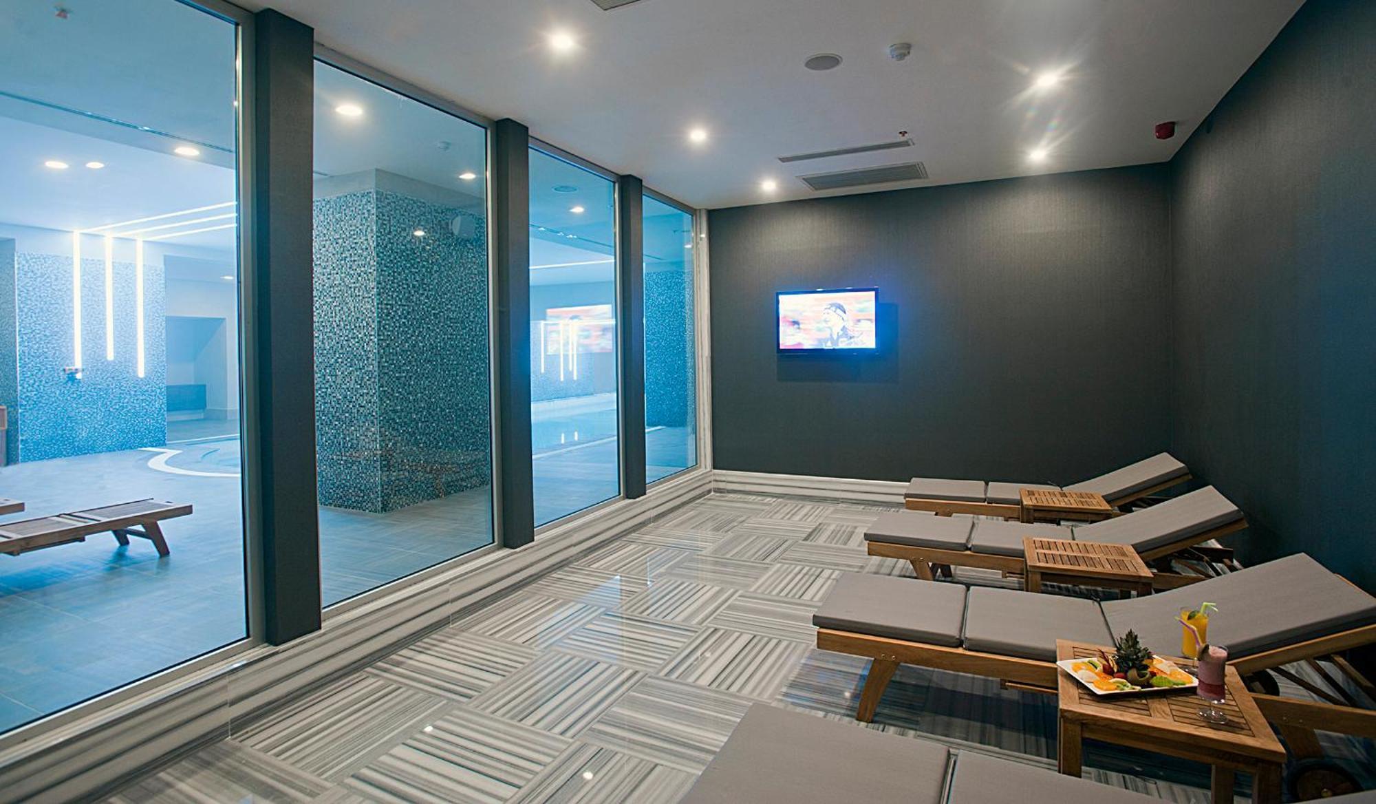 Cevahir Hotel Istanbul Asia Exterior photo The spa at The Dorchester