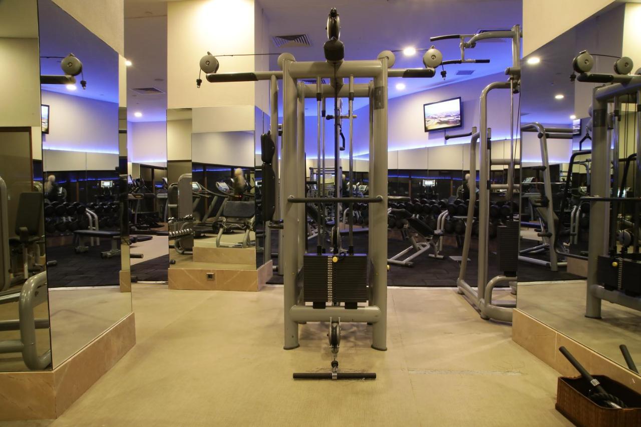 Cevahir Hotel Istanbul Asia Exterior photo The gym at the hotel